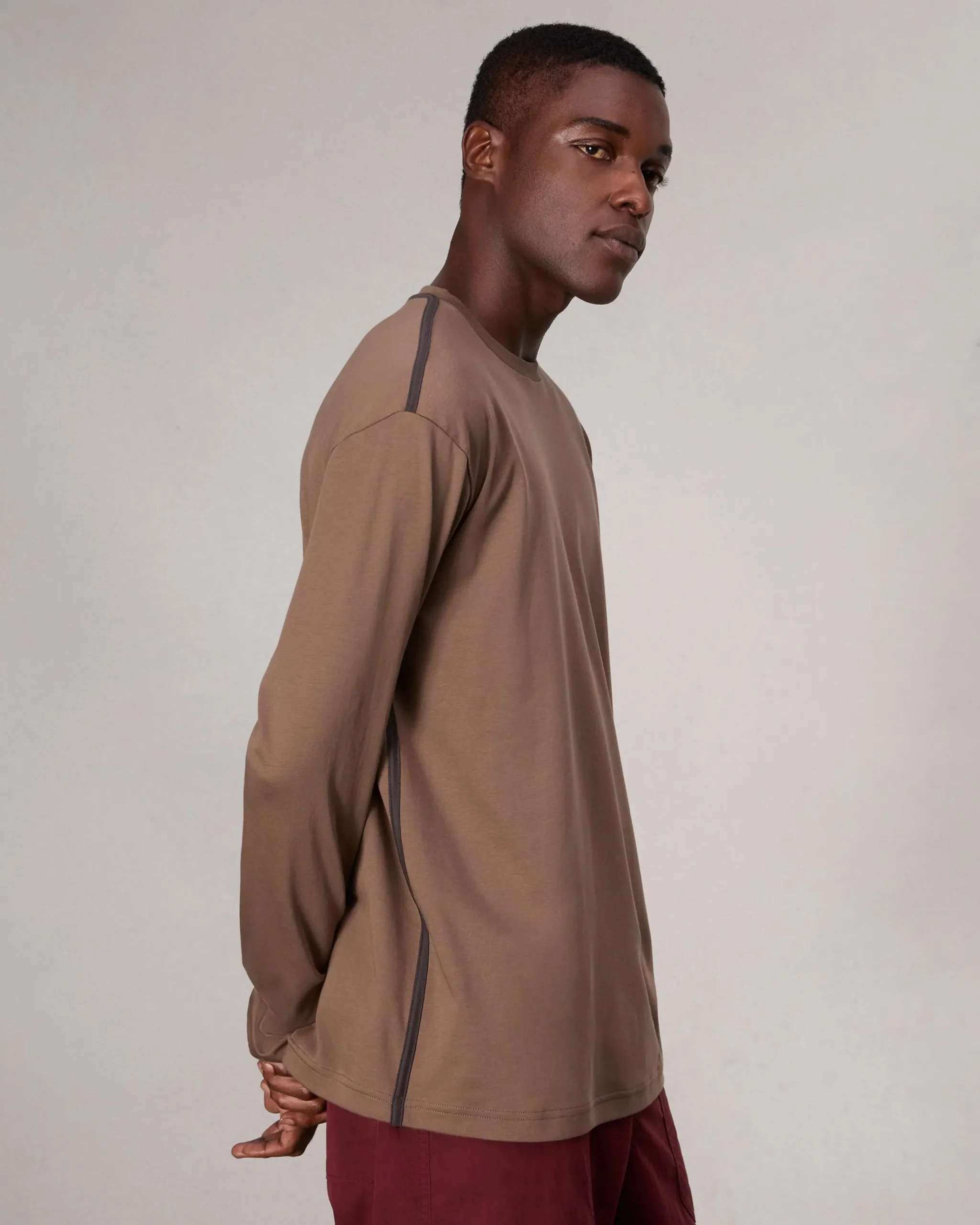 rag & bone Relaxed Fit Contrast-Trim Cotton Tee Brown Outlet