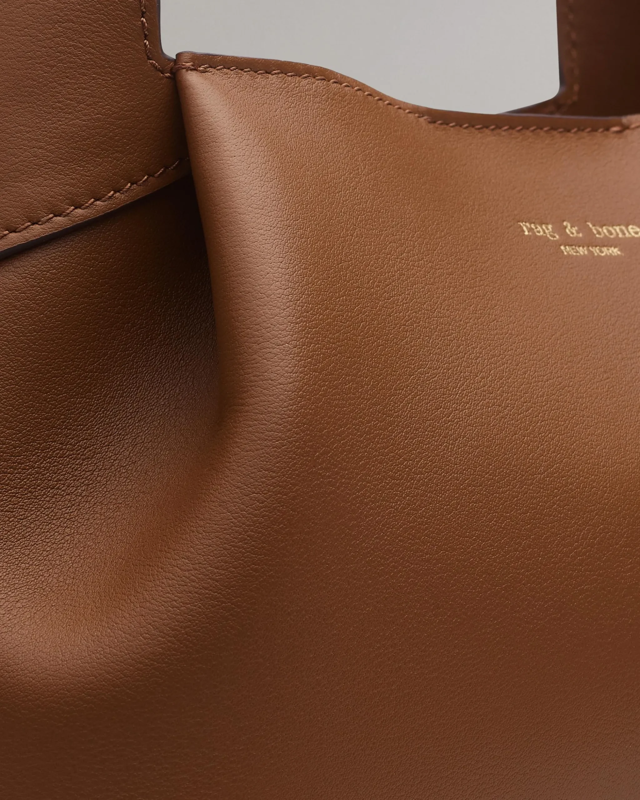 rag & bone Slade Italian Calf Leather Shoulder Bag Cognac Online